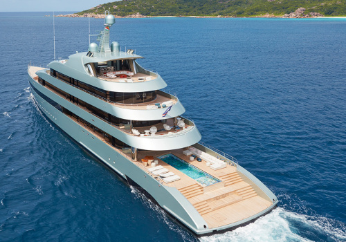 Luxury Motor Yachts: The Ultimate Guide to Finding Your Dream Yacht